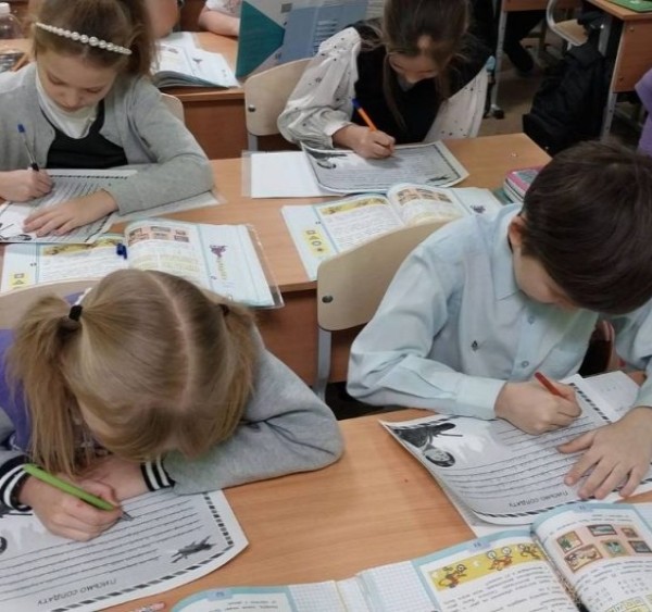 Emoțiile de adaptare sunt firești: Sfaturile psihologului pentru părinți în primele zile de școală