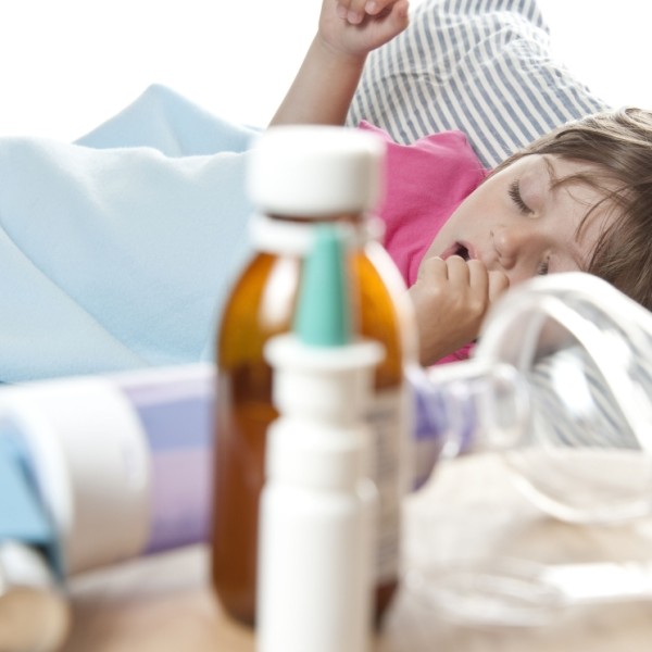 Cat timp trebuie sa tinem copilul acasa daca este bolnav? Diagrama care te va ajuta sa iei o decizie - sfatul medicilor