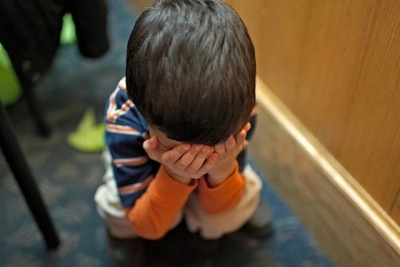 Bullying la grădiniță. Cum gestionează părinții victimei astfel de situații