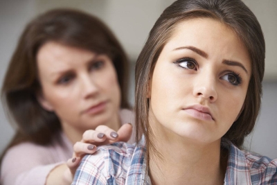 Cu ce probleme se confrunta adolescentii si cum ii putem ajuta