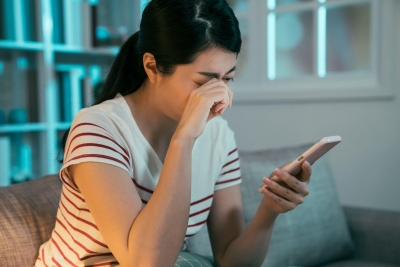 Retelele sociale sunt asociate cu un risc crescut de depresie in randul adolescentilor