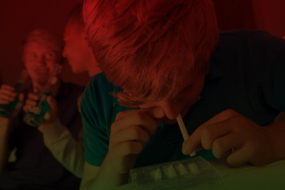 Adolescentii si drogurile: cauze si efecte