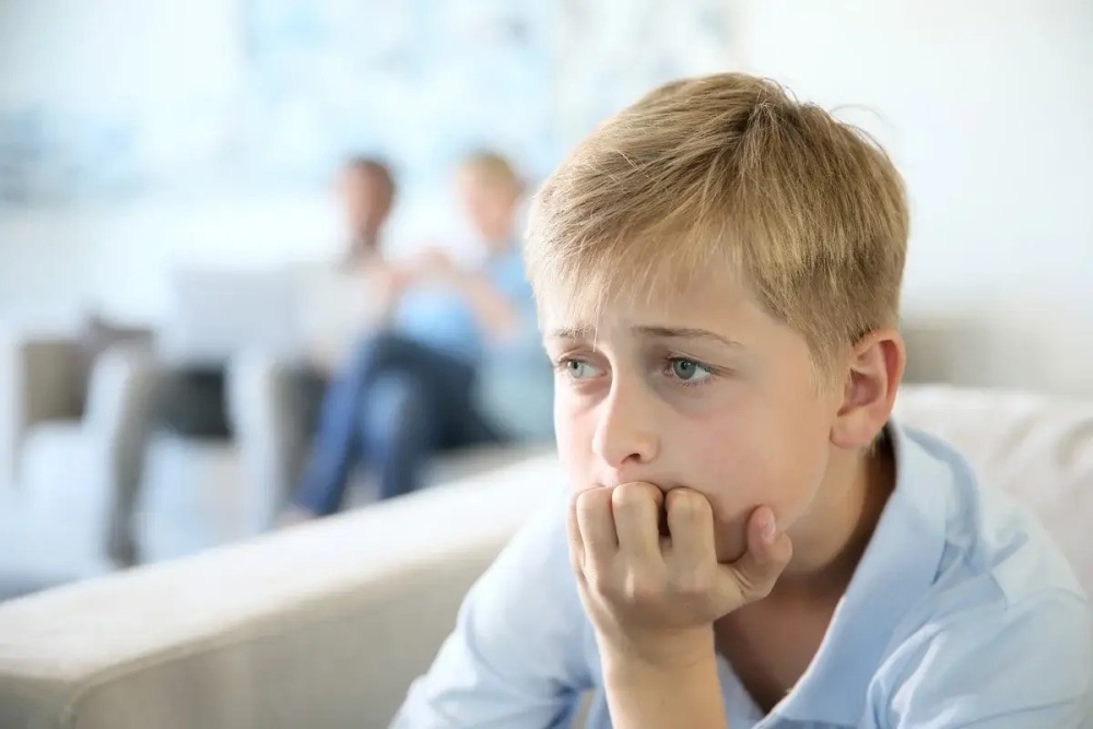 10 semne care iti pot arata ca adolescentul tau este stresat! Nu le ignora!