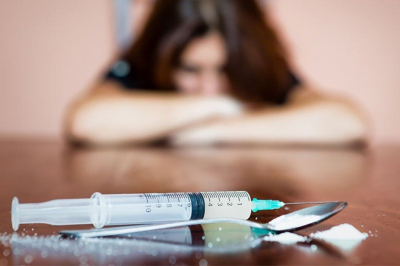 Semne care pot indica consumul de droguri la adolescenti